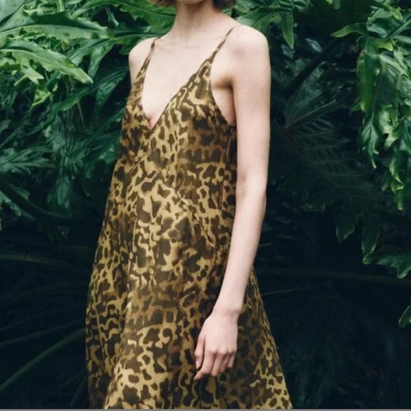 ZARA PRINTED DRESS ZW COLLECTION - Picture 2 of 6